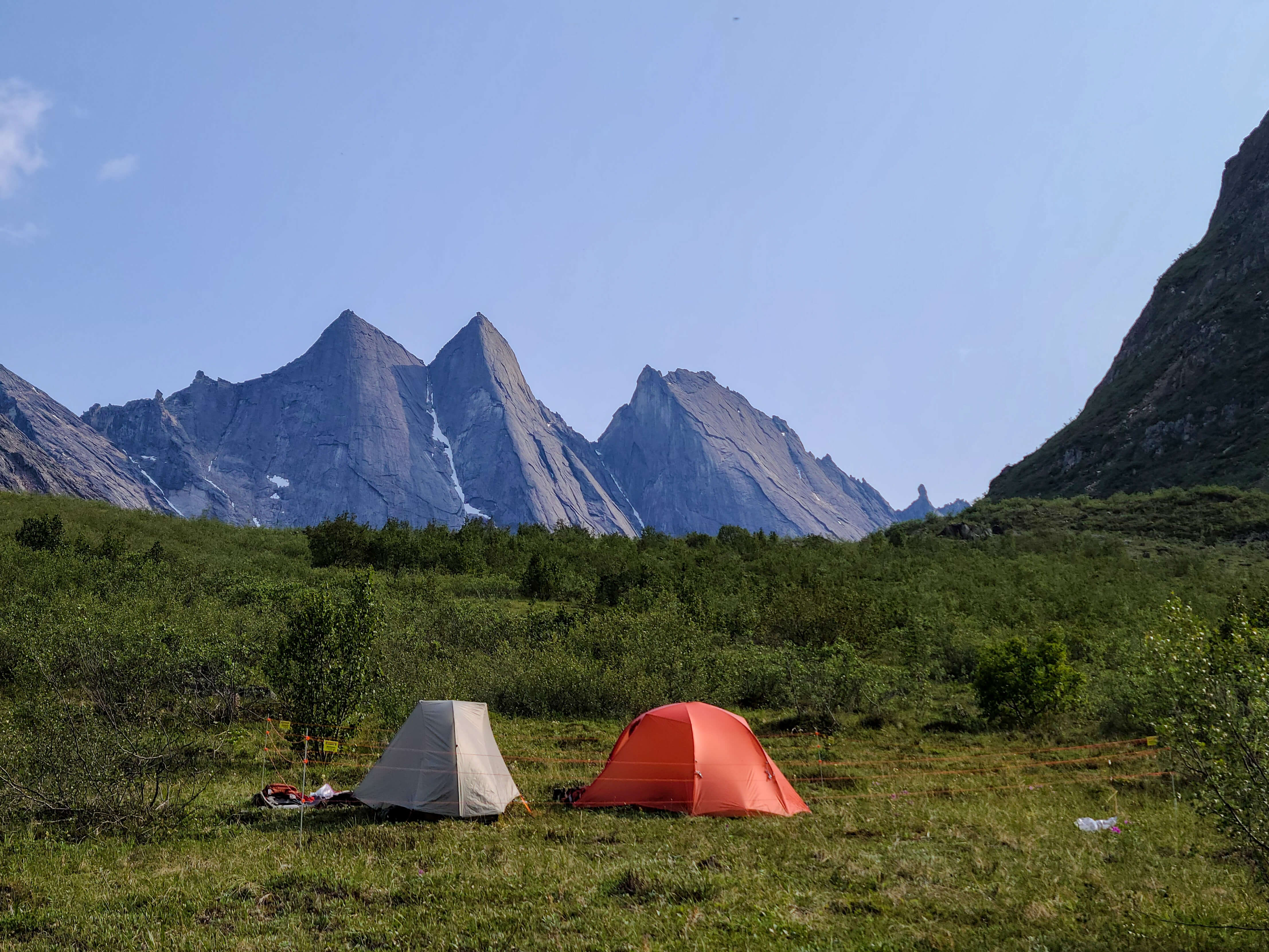 Bearwatch Systems electric bear fence set up around camping tents in Alaska